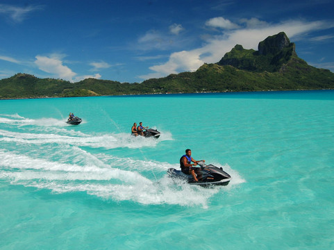 Arizona Boat Rentals-哈瓦苏湖城必去景点