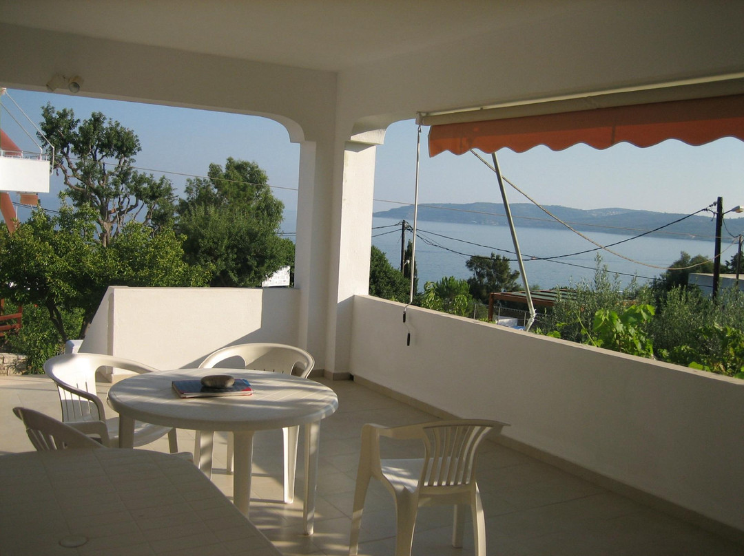 Vasilikos Apartments