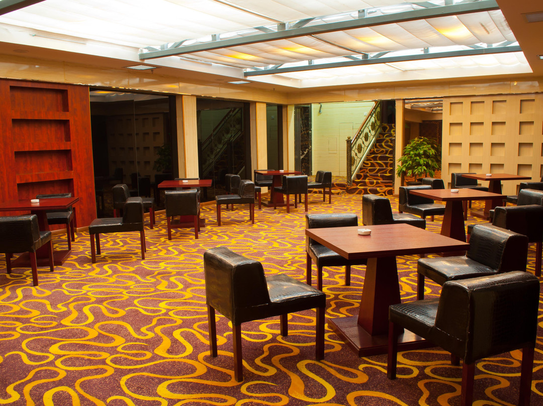 兴平盛凯大酒店主图