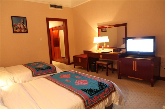 茂县国际饭店主图