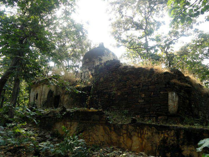 Ajaigarh Fort景点图片