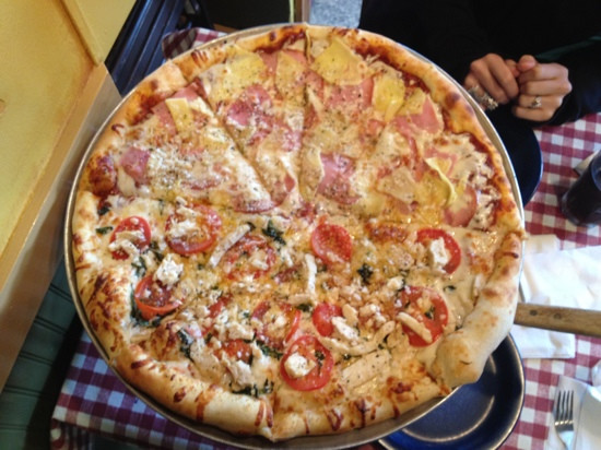 Pizza A'fetta Cannon Beach