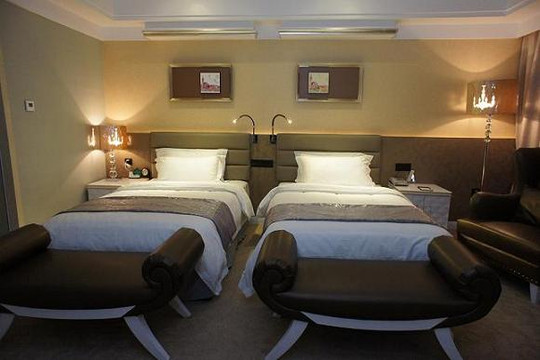 枫丹白露国际酒店主图