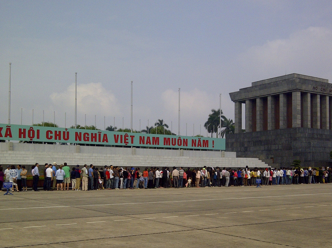 胡志明陵-河内必去景点