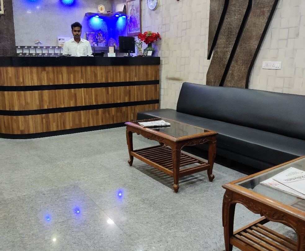 Emblic Hotel & Restaurant