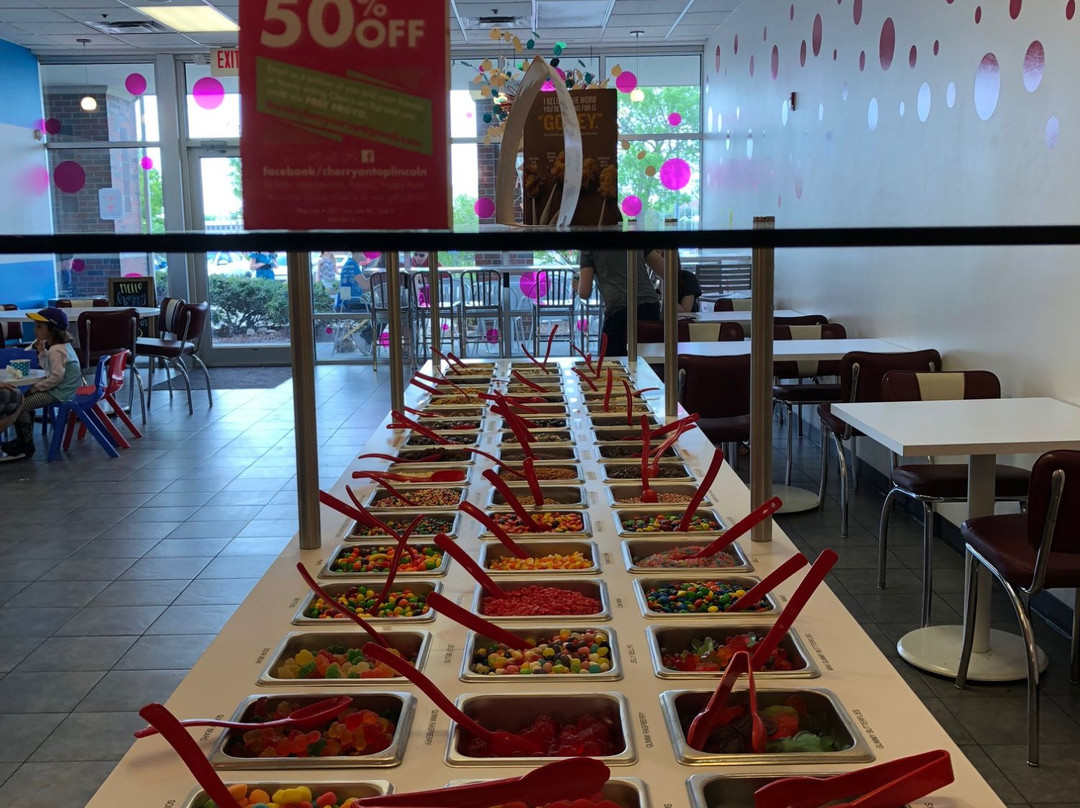 Roca餐馆和美食-Cherry On Top