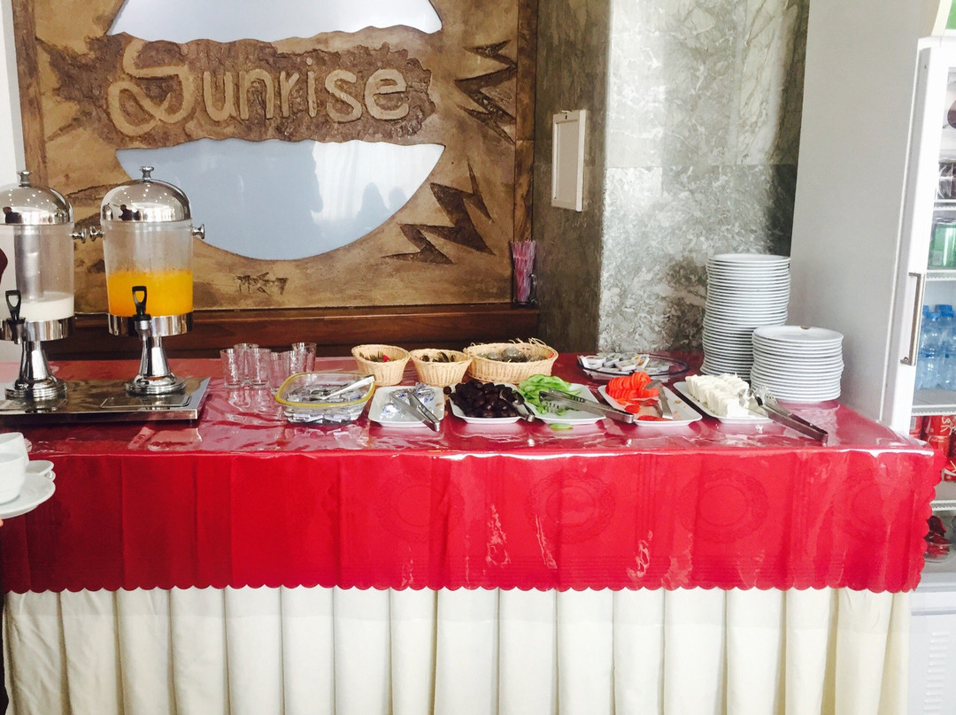 Sunrise Suite Hotel