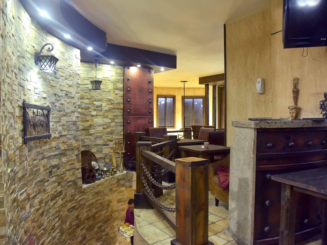 Castello Restaurant & Cafe