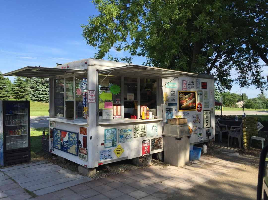 Elkhorn餐馆和美食-Lefty's Chicago Style Hot Dogs