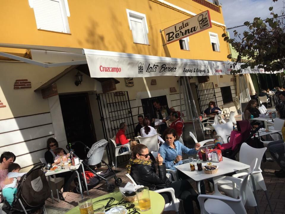 Palmones餐馆和美食-Lata Berna