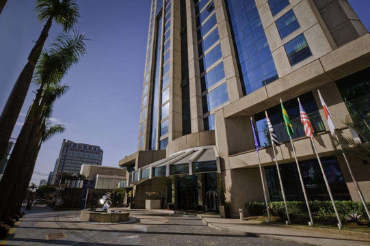 法利亚利马蓝树高级酒店