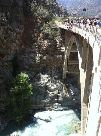Bridge To Nowhere景点图片