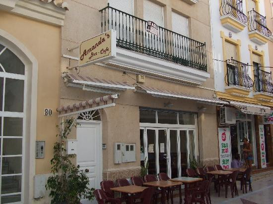 Playa de la Carihuela-托雷莫里诺斯必去景点