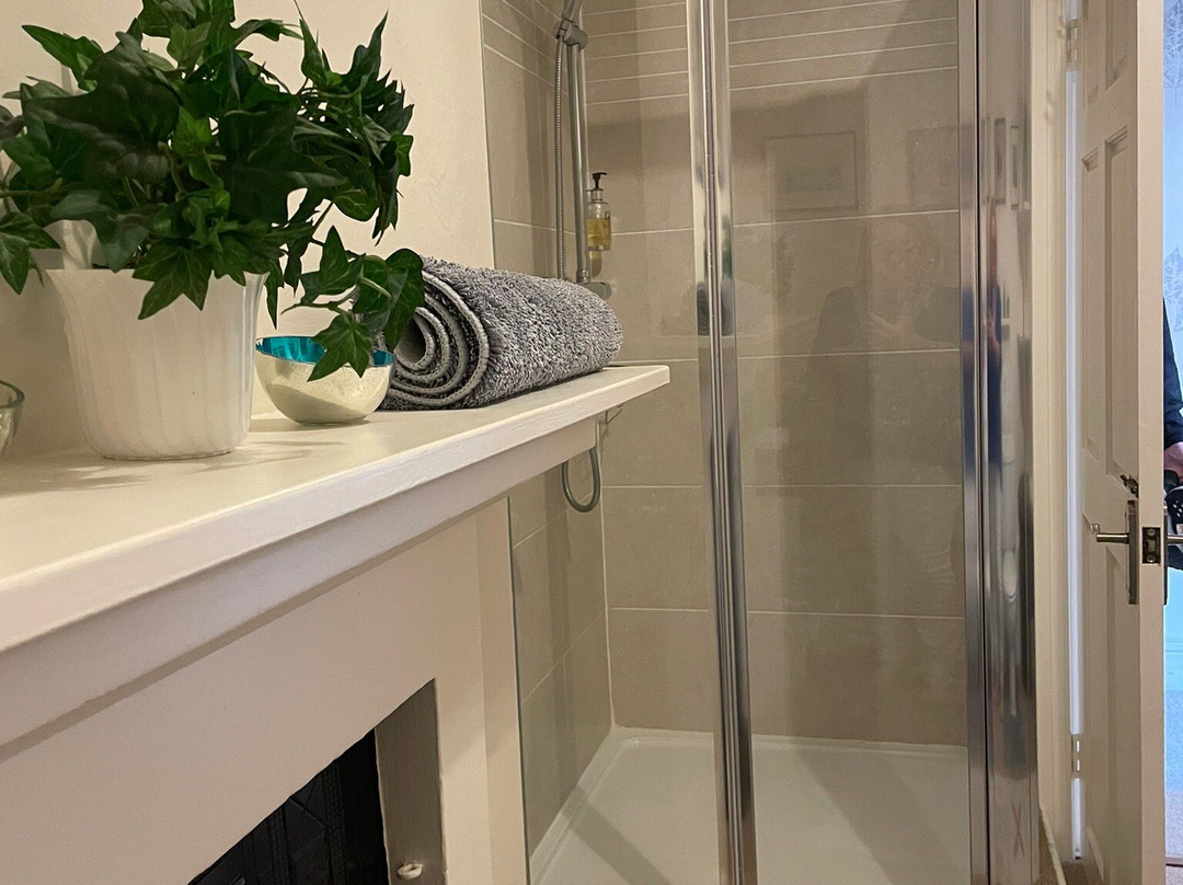 Stay On The Hill - The Coach House主图