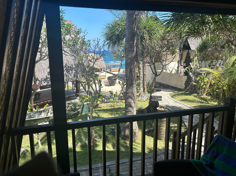 梦幻海滩小屋酒店主图