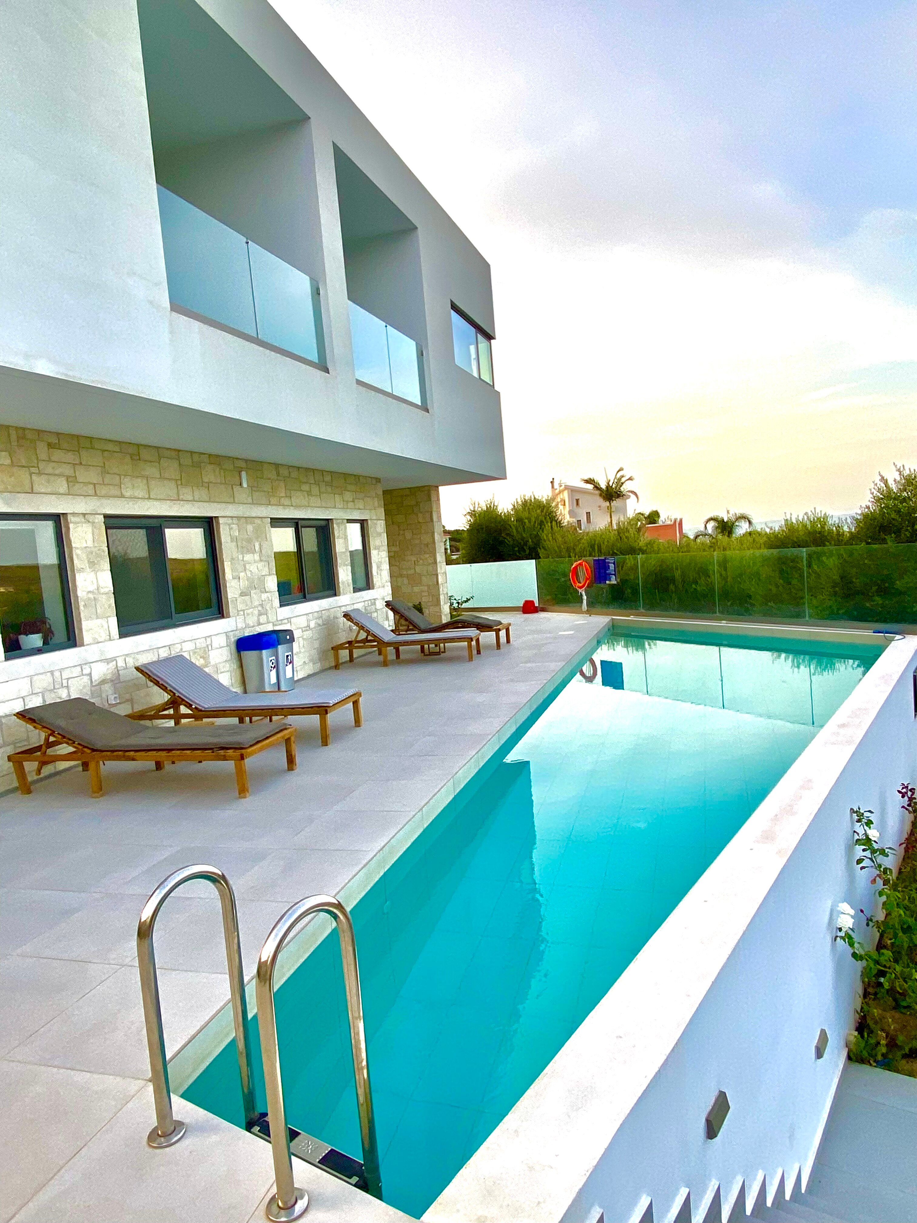 Three Pearls Apartments, Rose-官方