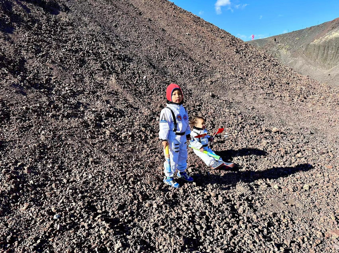 察哈尔火山地质公园-乌兰察布市必去景点