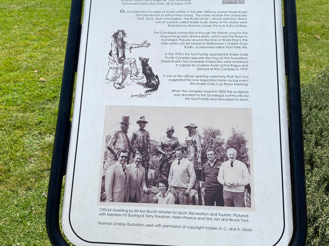 Dad & Dave, Mum & Mabel sculpture-刚达盖必去景点