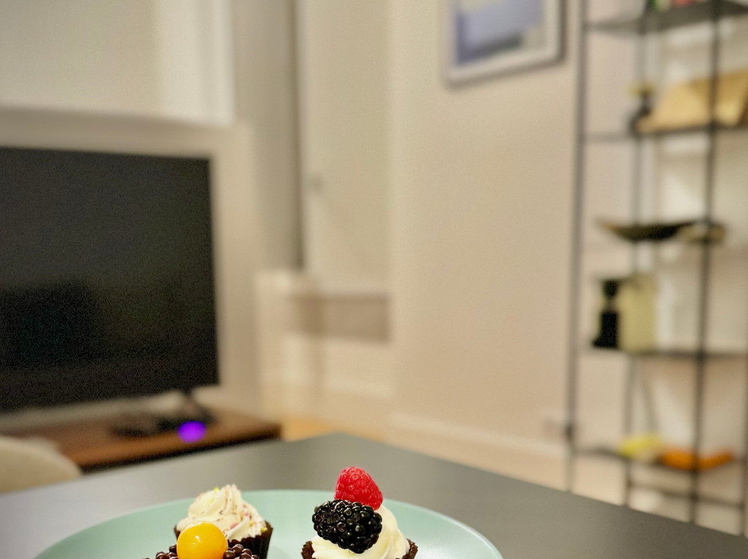 The House on Pink Street主图