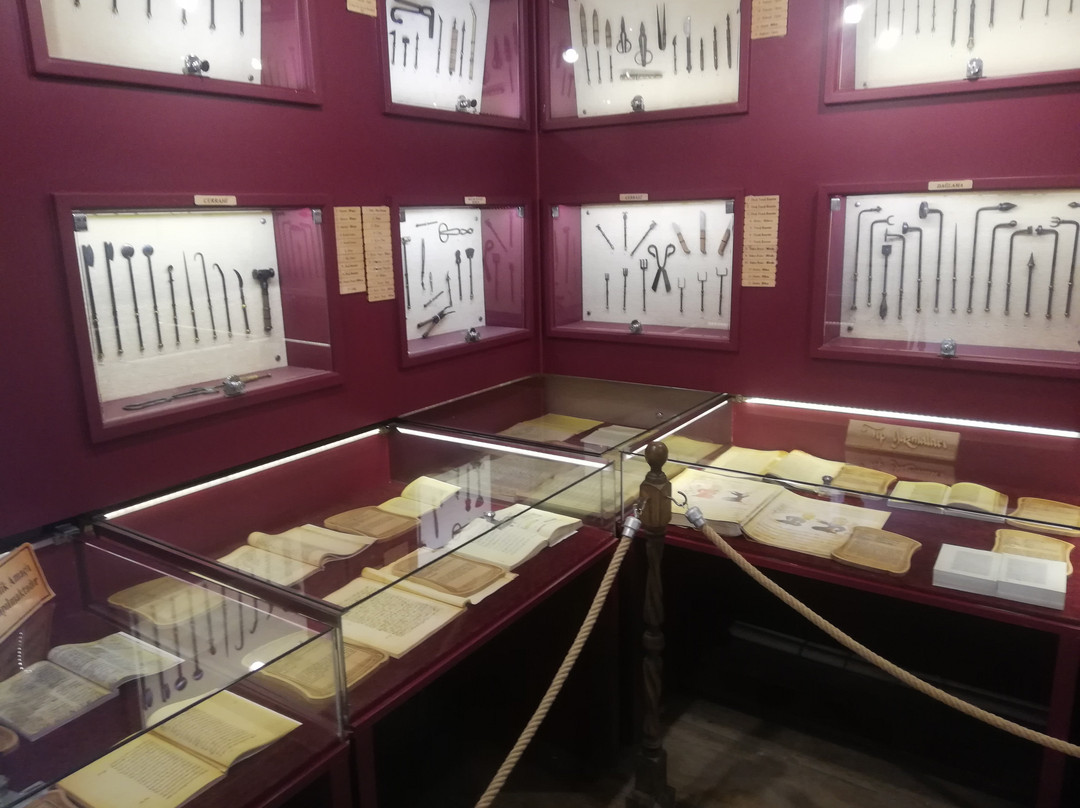 Sultan Camii ve Kulliyesi-Manisa必去景点