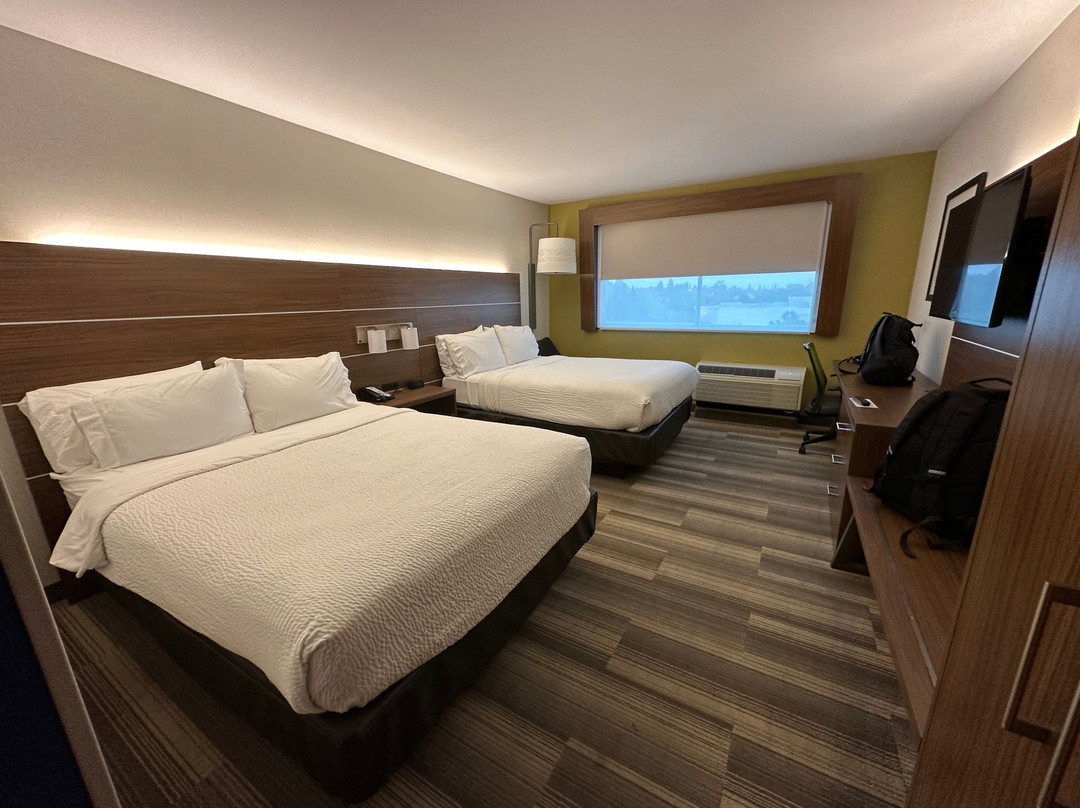 Holiday Inn Express Visalia - Sequoia Gateway Area By IHG主图