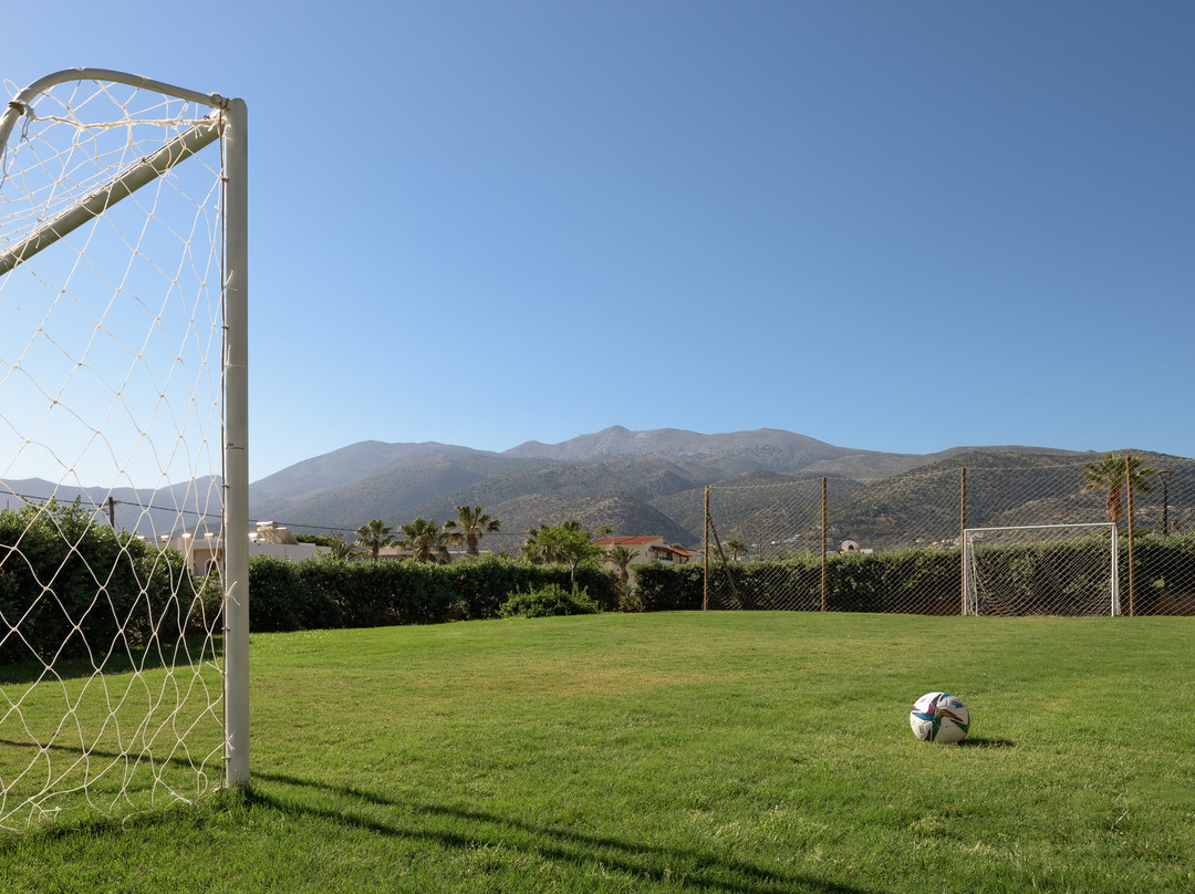 High Beach Resort主图