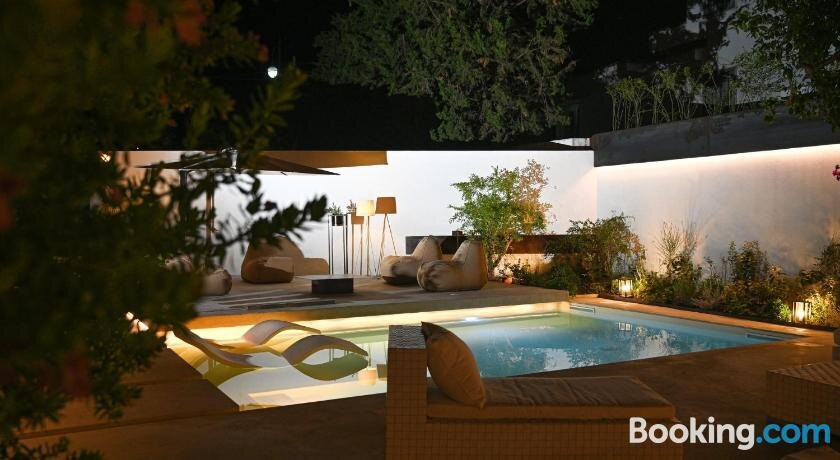 Ghe Kale Resort