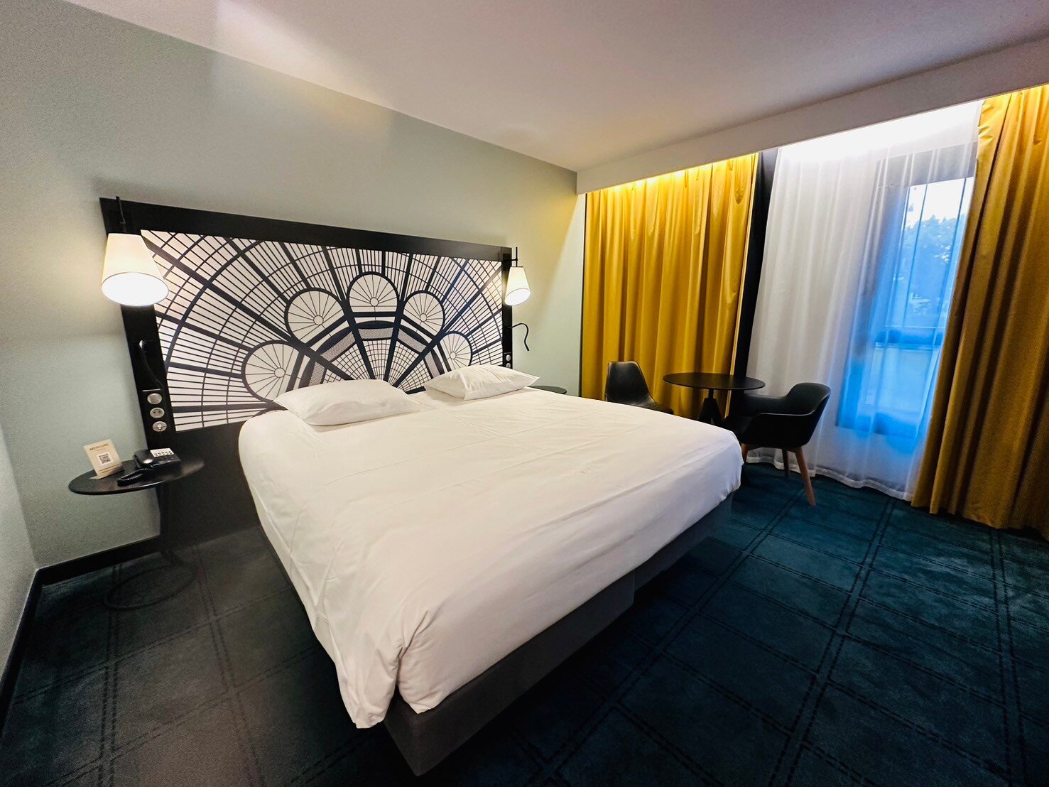 美爵凡尔赛门会展中心酒店-客卧