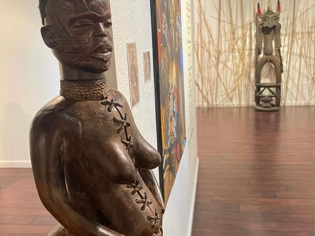 Left of Center Art Gallery-北拉斯维加斯必去景点