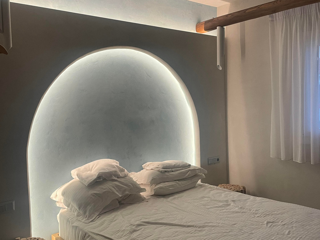 Sunrise Village主图