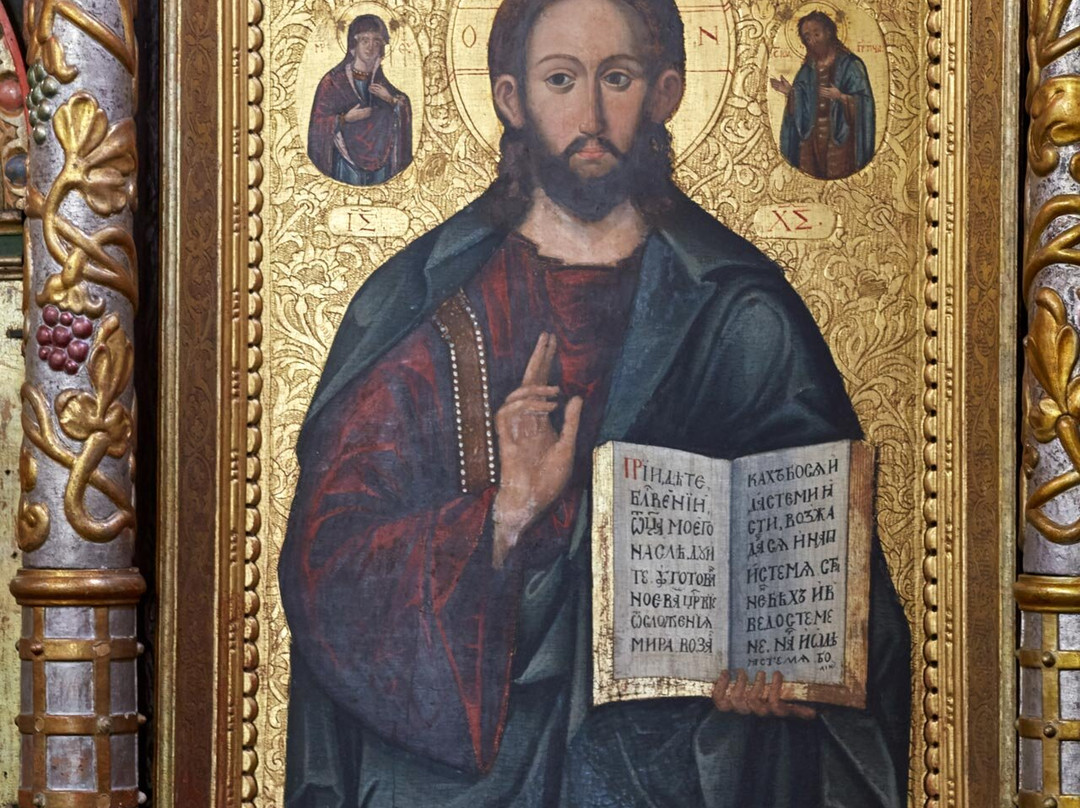Church Of The Archangel Michael-Zhovkva必去景点