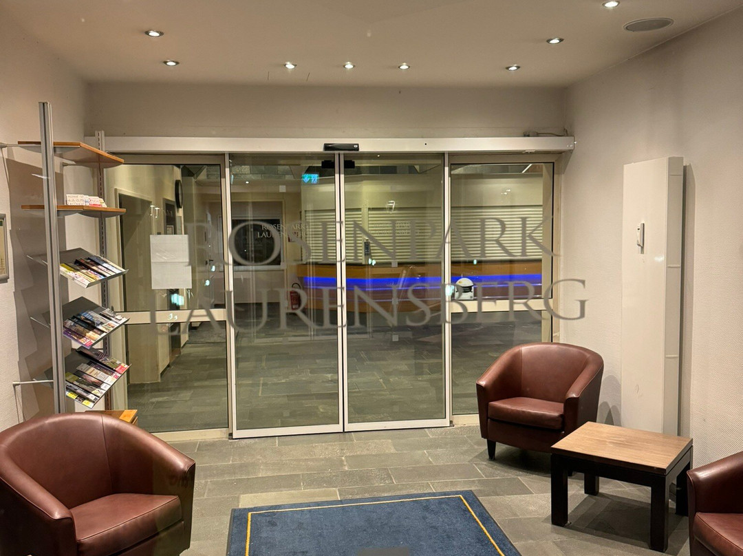 Hotel Rosenpark Laurensberg主图