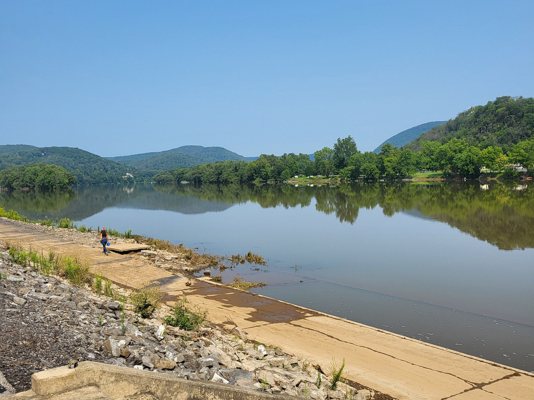Susquehanna Riverwalk-Williamsport必去景点