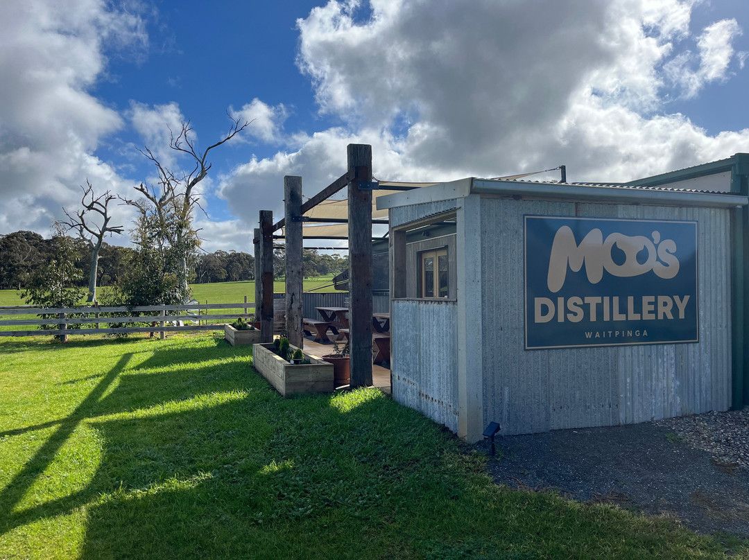 Moos Distillery