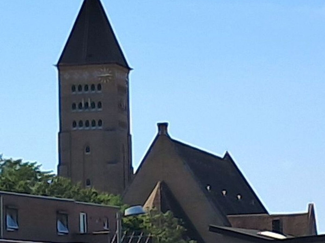Sint-martinuskerk-亨克必去景点