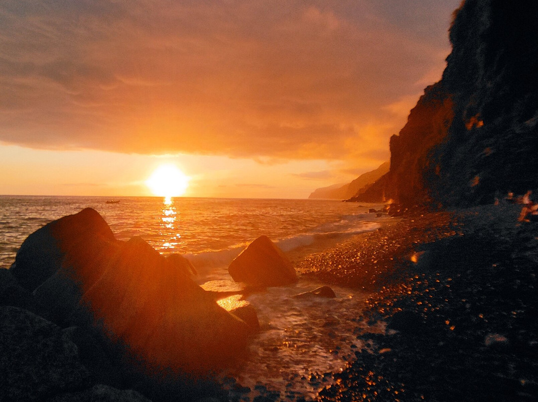 Praia Ponta do Sol-Ponta Do Sol必去景点