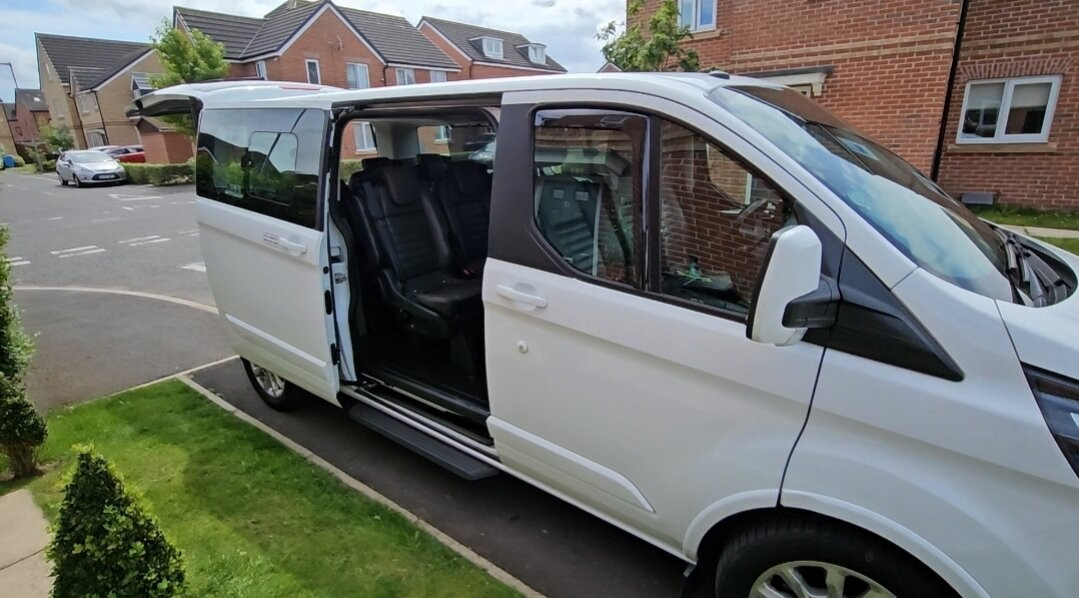 Time Travel Airport Transfer Liverpool-利物浦必去景点