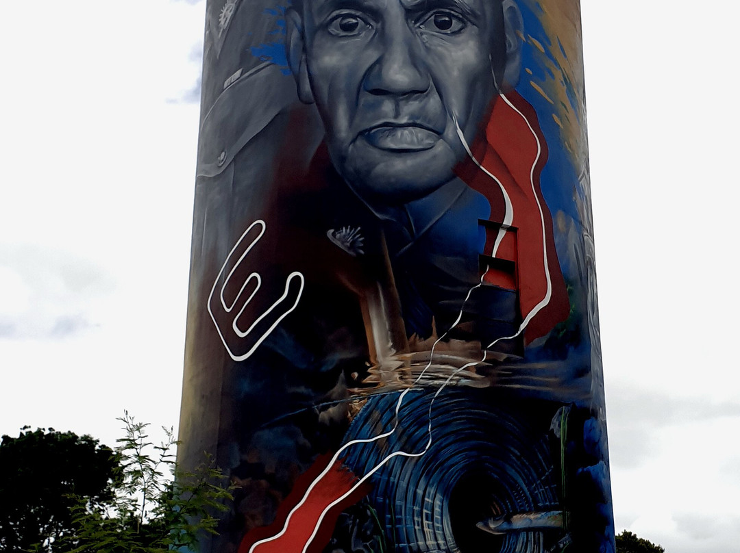 Gunditjmara War Memorial Mural Heywood景点图片