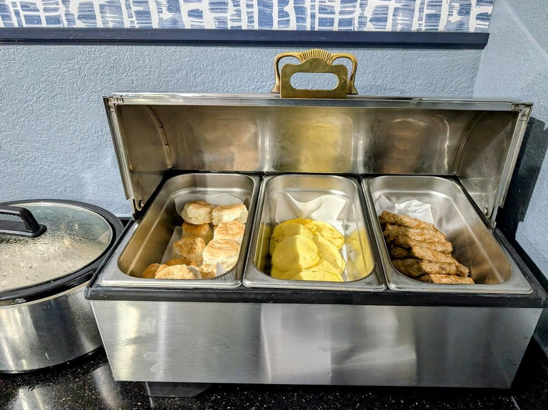 AmericInn by Wyndham Pella主图