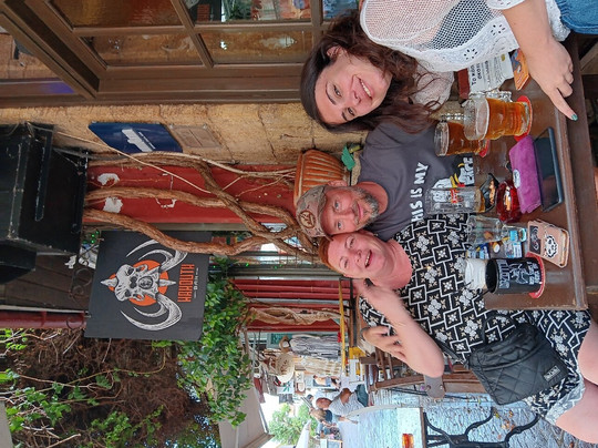 Mamouth Bar-干尼亚必去景点