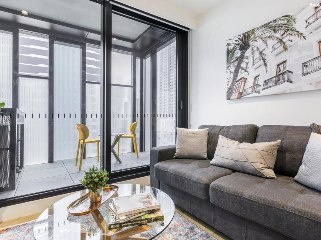 Kula South Yarra