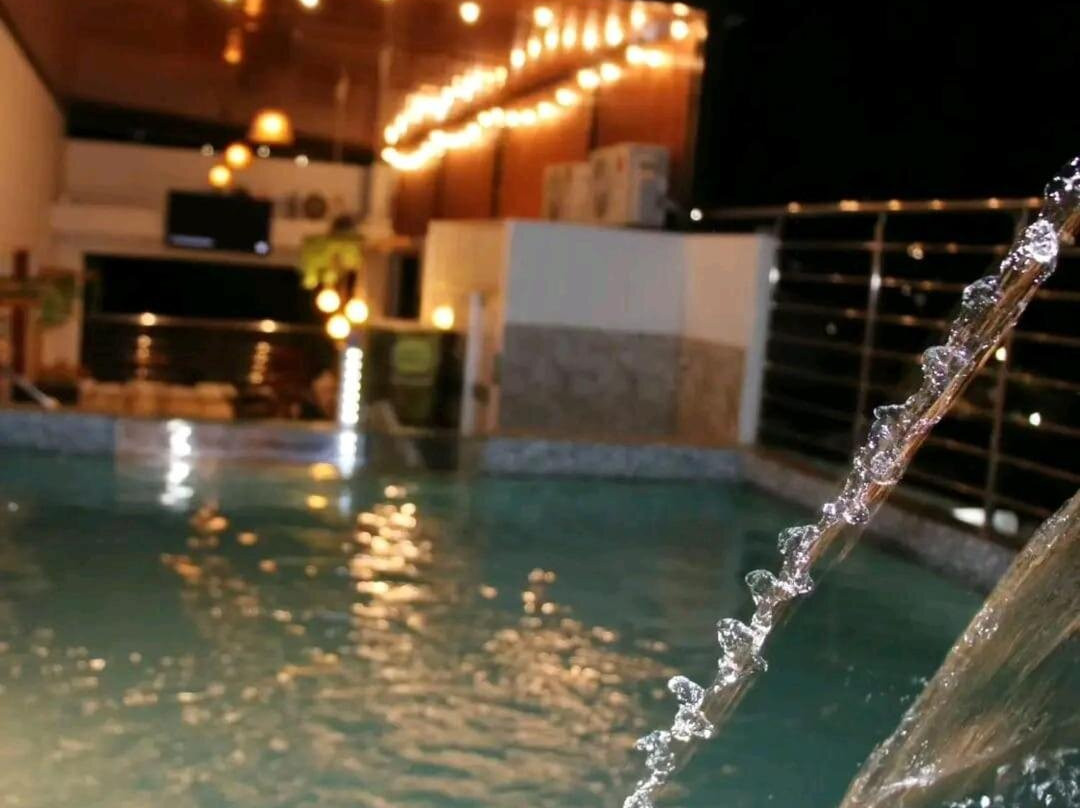 Jaen酒店住宿-Hotel Americano