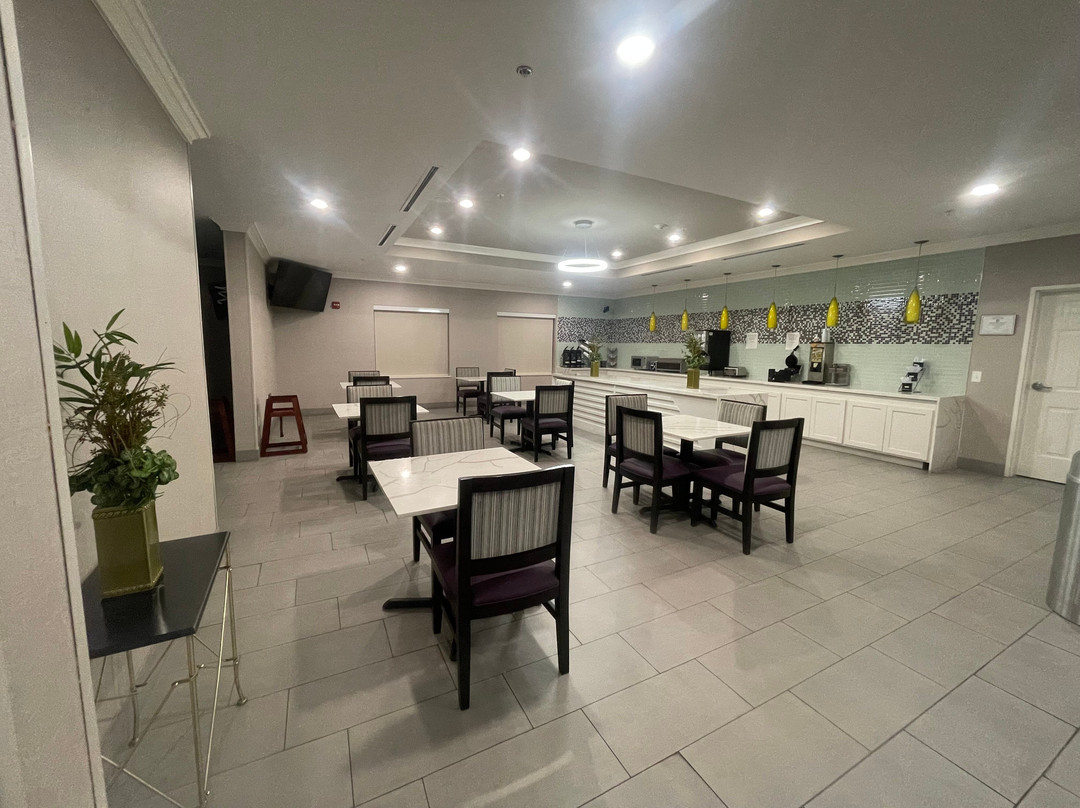 La Quinta Inn & Suites by Wyndham Houston - Magnolia主图