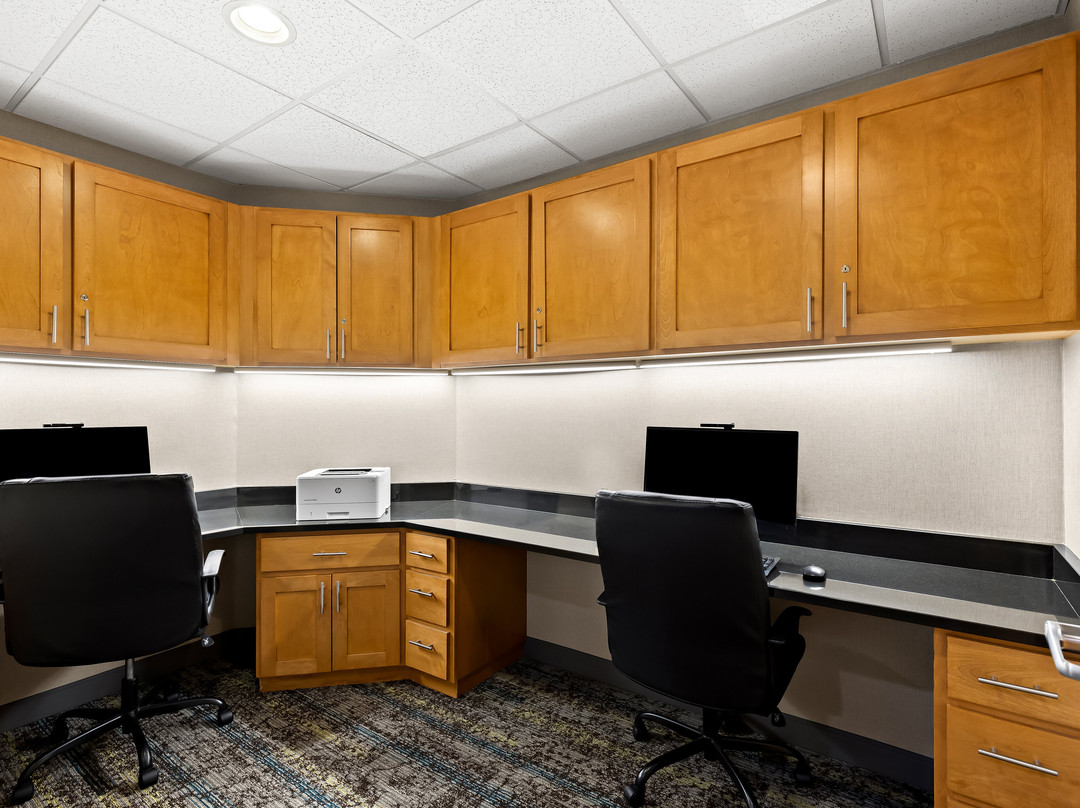 Hampton Inn & Suites Canton主图