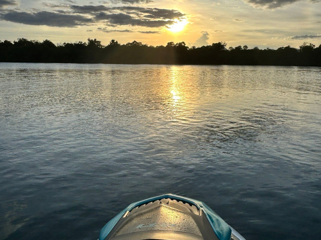 Jet AL' o-圣吕斯必去景点