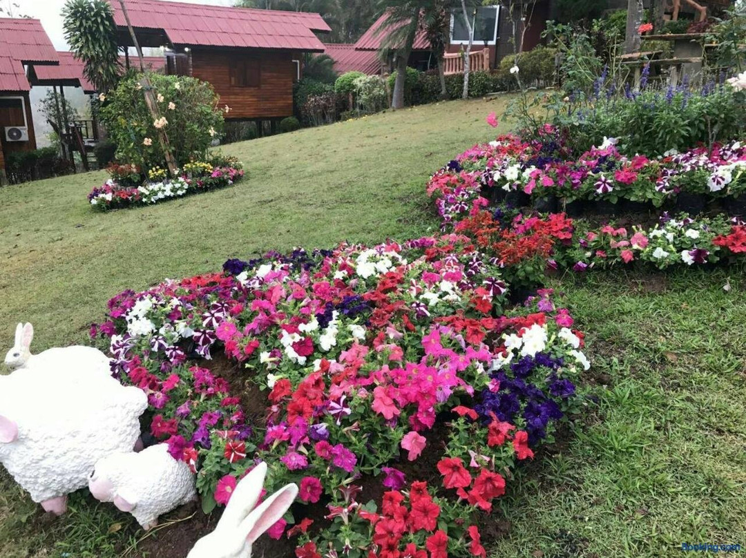 Phu Nam Thip Resort