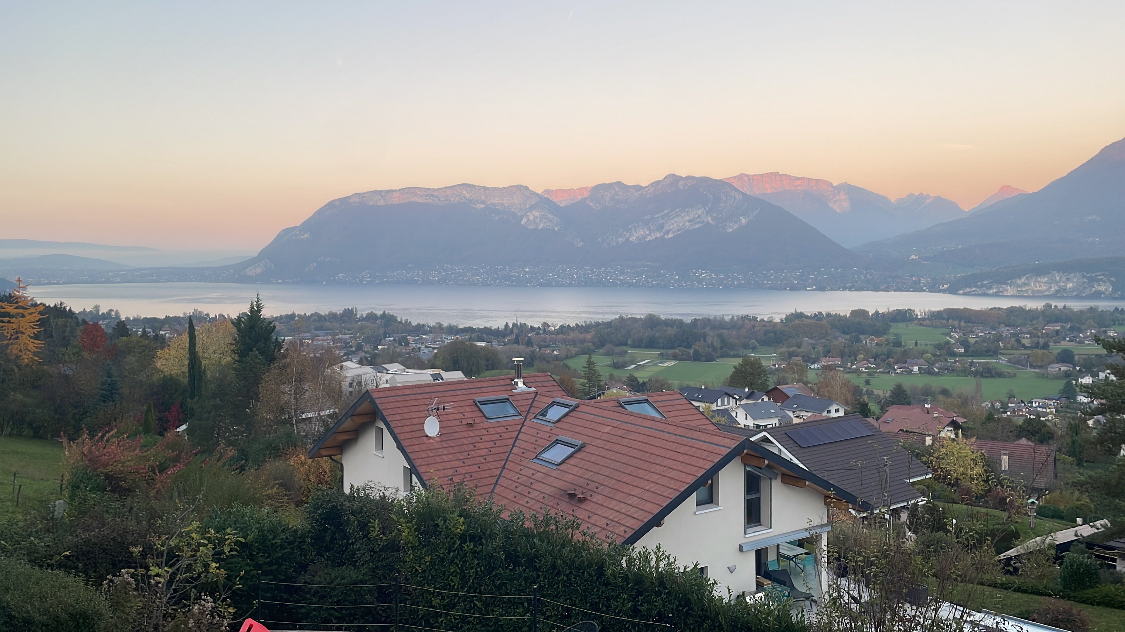 Chambre hôtes : Les Ô d’Annecy-酒店景观