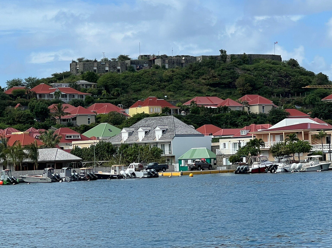 Fort Karl-居斯塔维亚必去景点