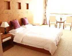 千秋假日大酒店