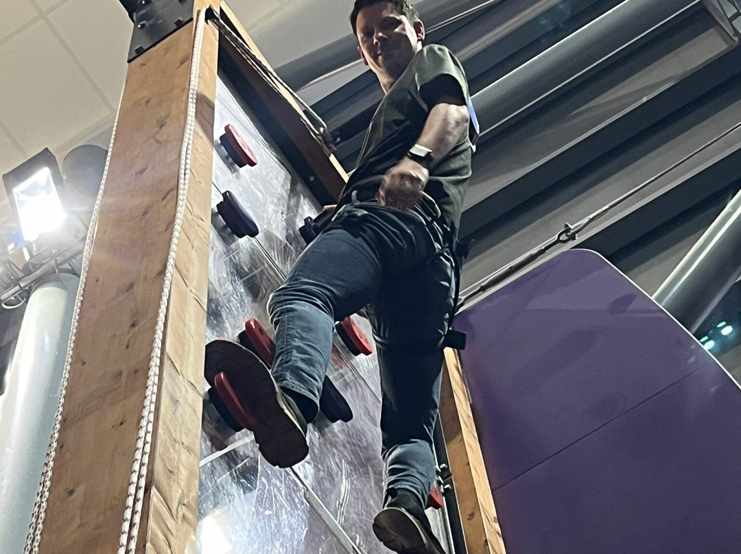 K2 Crawley景点图片